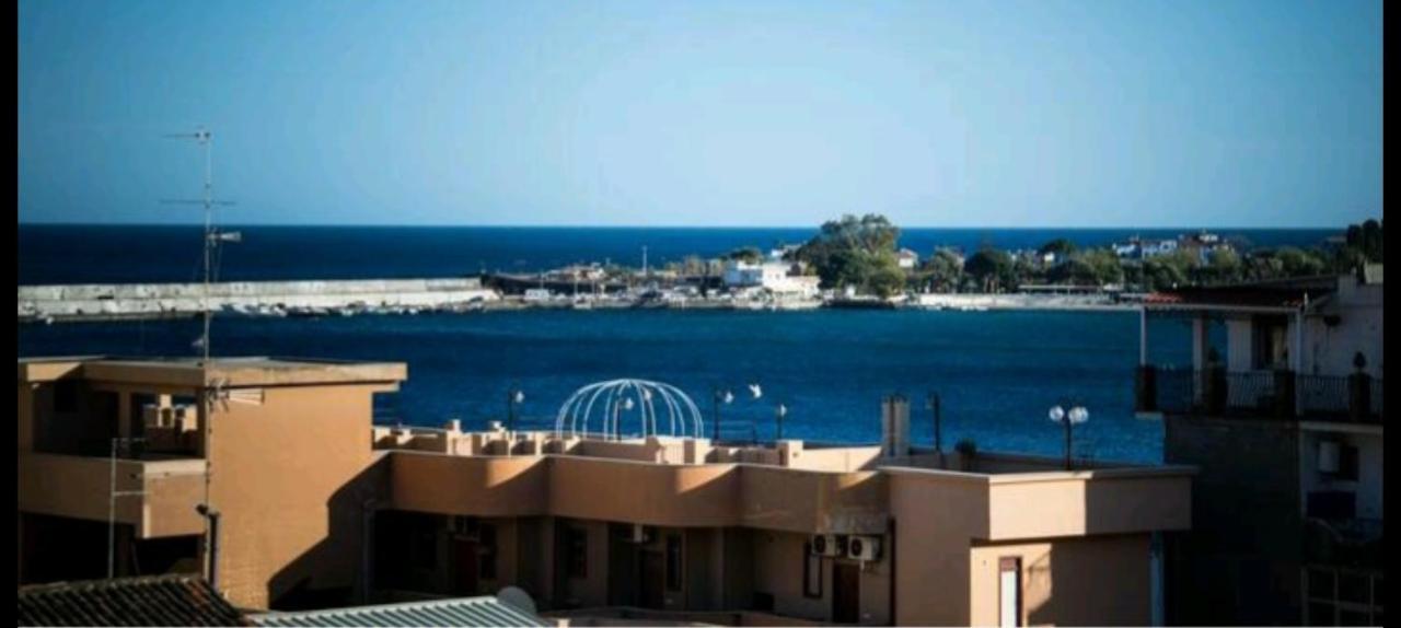 Sabrina'S House Appartement Giardini-Naxos Buitenkant foto